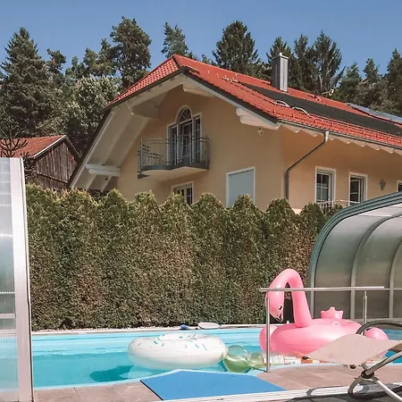Panorama-residenz, Mit Pool * Бад-Кёцтинг